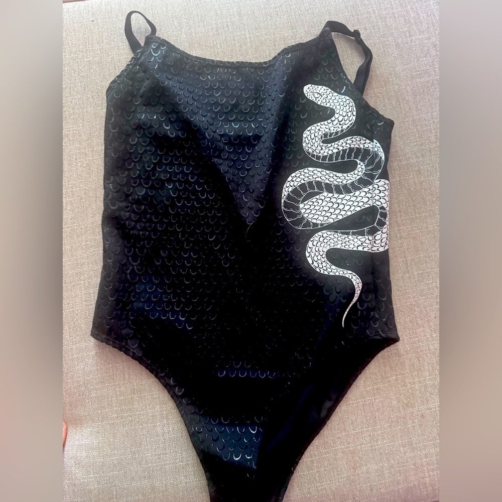 Creatures or XIX Gecko Grip Bodysuit in Black Medusa